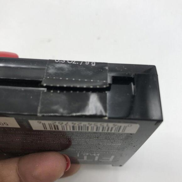 Maybelline New York Fit Me Set + Smooth Powder 225 Medium Buff - Picture 4 of 5